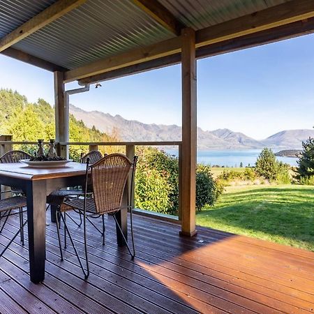 Private Cottage With Spa And Amazing Lake Views Closeburn Extérieur photo