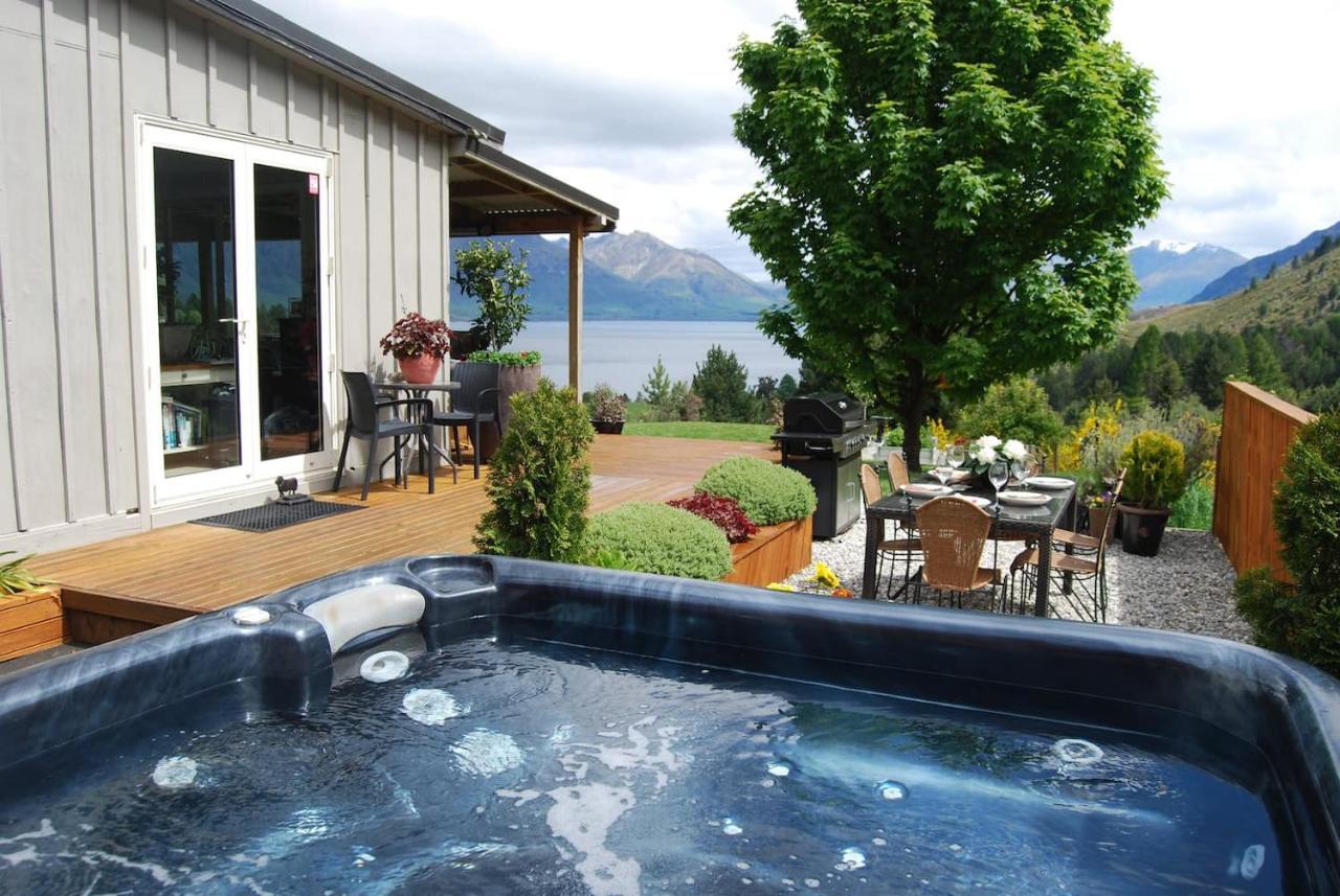 Private Cottage With Spa And Amazing Lake Views Closeburn Extérieur photo