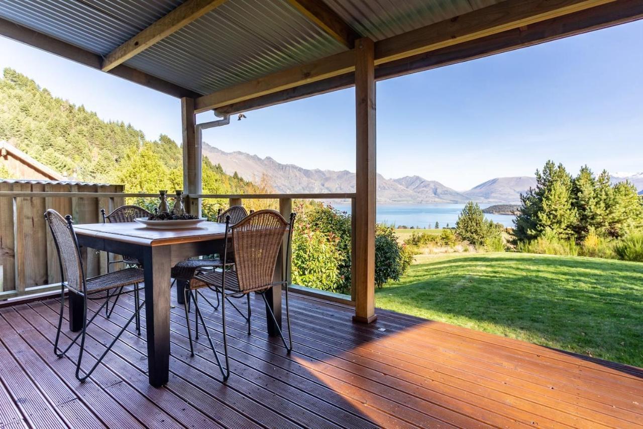 Private Cottage With Spa And Amazing Lake Views Closeburn Extérieur photo