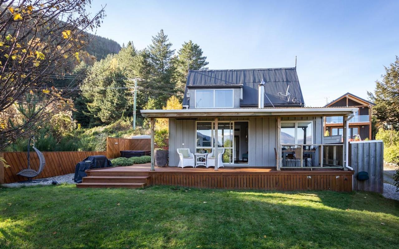 Private Cottage With Spa And Amazing Lake Views Closeburn Extérieur photo